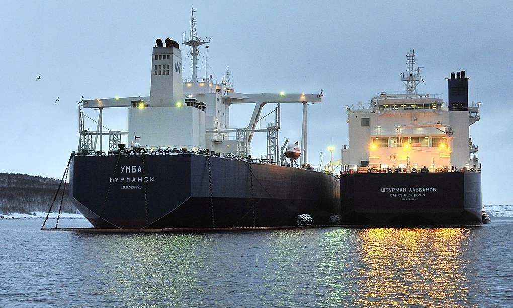 US eases sanctions on Russian oil