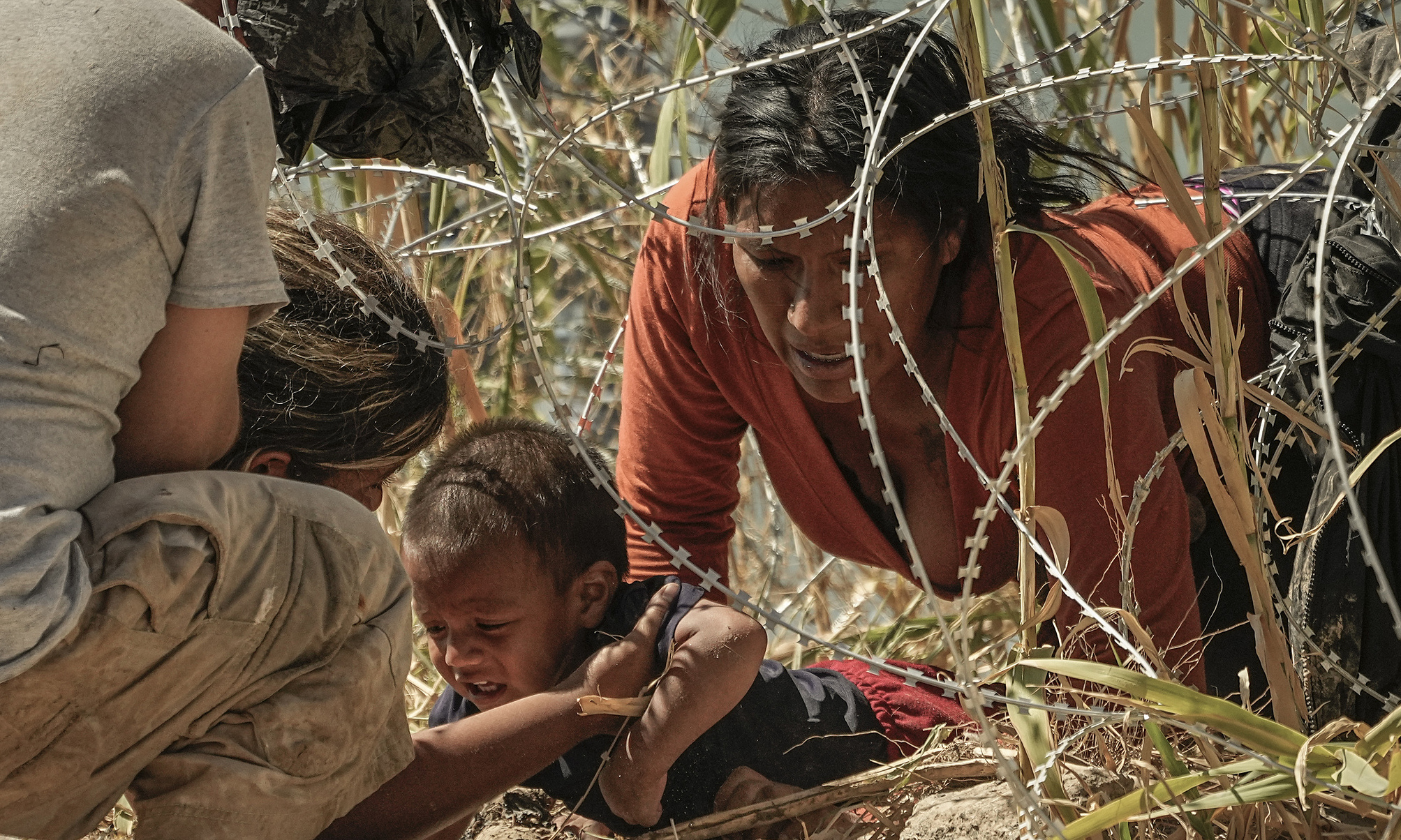 Trying to give birth in the US despite prior deportation