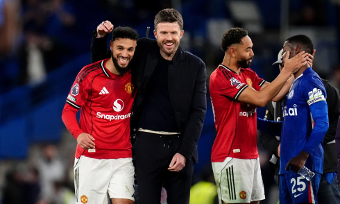 Carrick praises Man Utd's resilient spirit