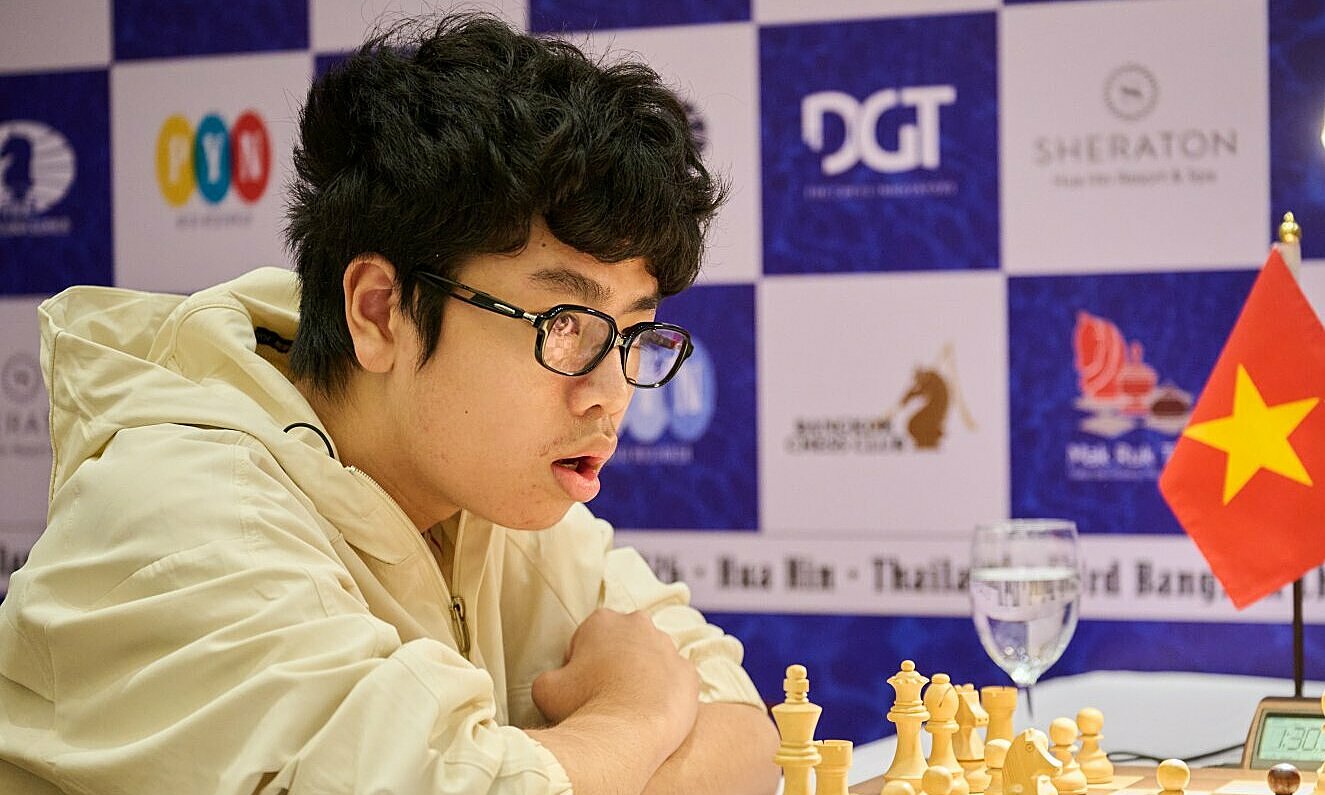 Player Khuong Duy wins tournament featuring 16 grandmasters
