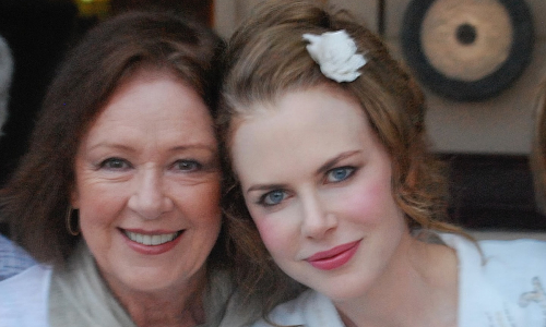 Nicole Kidman recounts the day she learned of her mother's passing