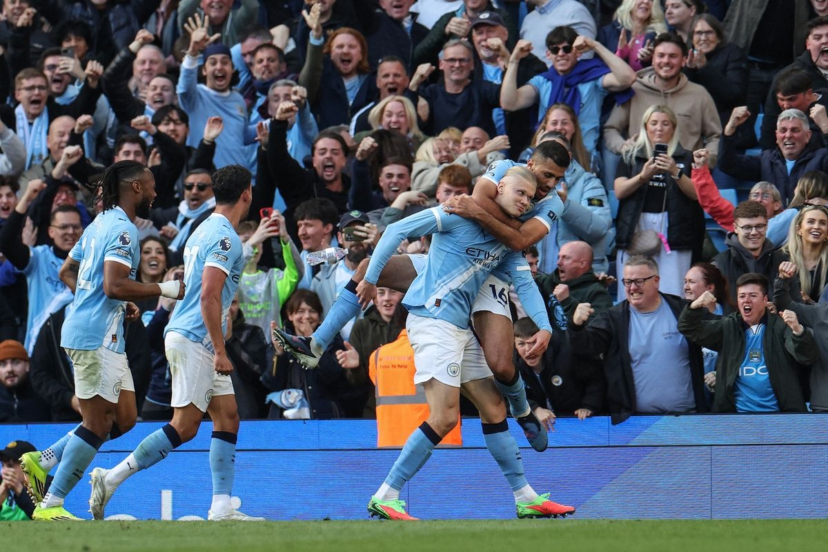 Man City defeats Arsenal, brightens Premier League title chances