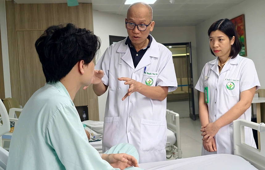 Two chopsticks removed from young man's eye sockets