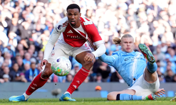 Roy Keane in heated debate about Arsenal