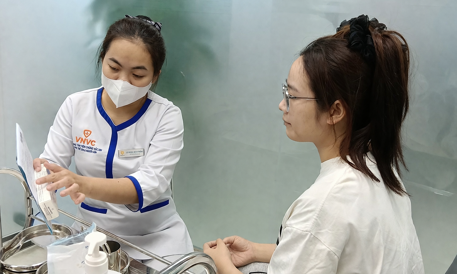 Is vaccination effective after meningococcal exposure?