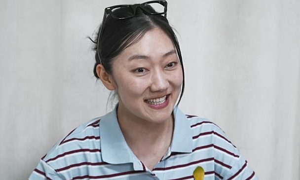 Actress from 'Miss Lee' takes on part-time job to boost income