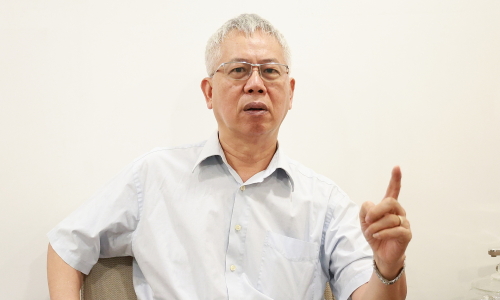 Government must lay foundation for national backbone enterprises