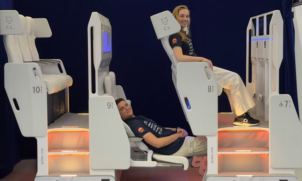 Two-tier airplane seat concept 'creates a storm'