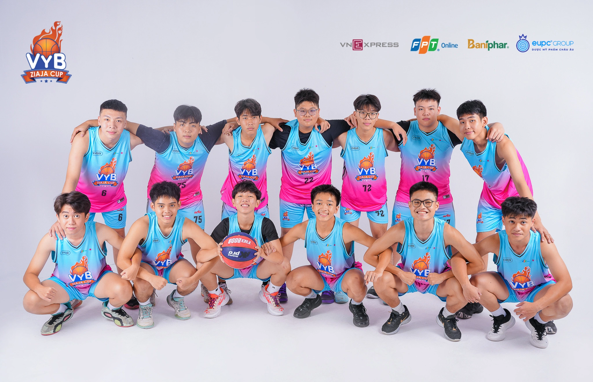Mac Dinh Chi men's team brings a winning spirit to media day