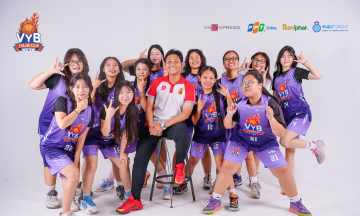 Hoang Hoa Tham women's team shows enthusiasm at media day