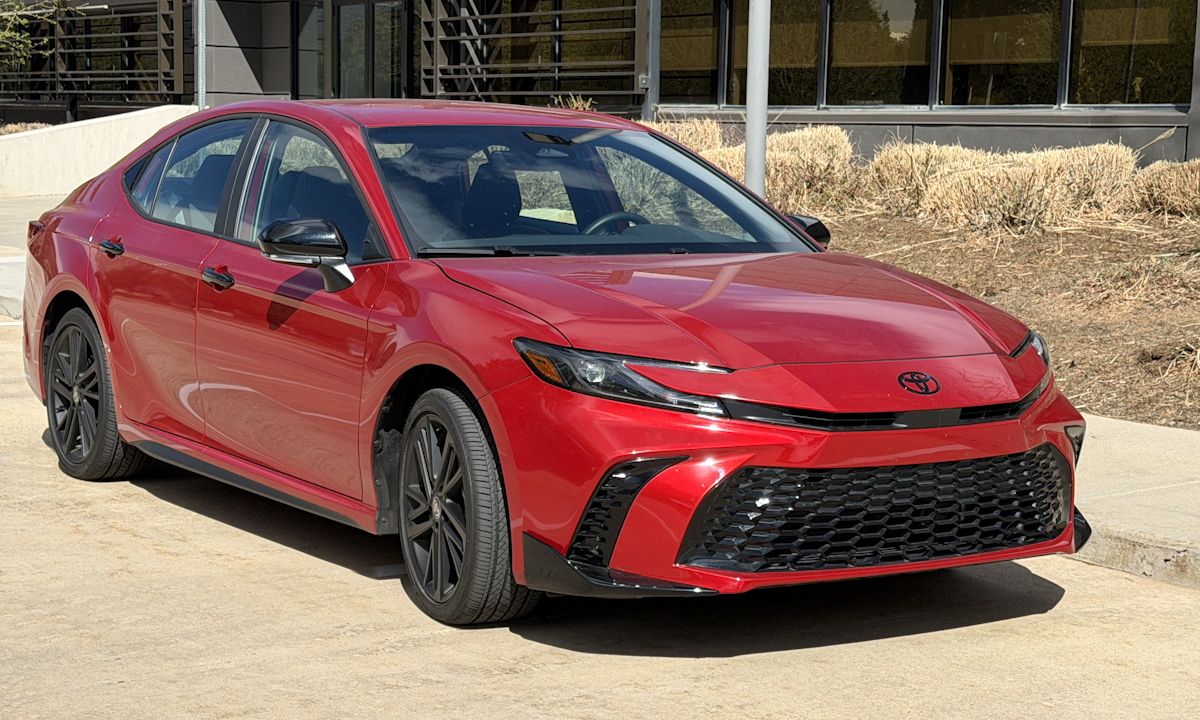 Automakers pivot back to the sedan segment