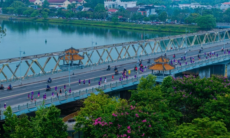 Hue's heritage space animated by the VnExpress Marathon