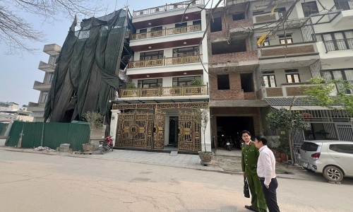 Hanoi adjusts many construction permits to legalize over-floor building