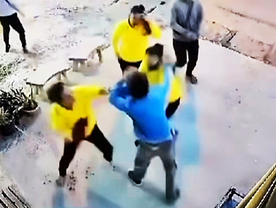 Man fatally stabbed over loud music on bus