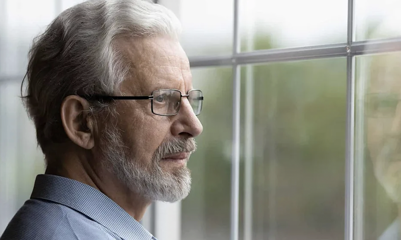 5 common regrets men have when turning 60