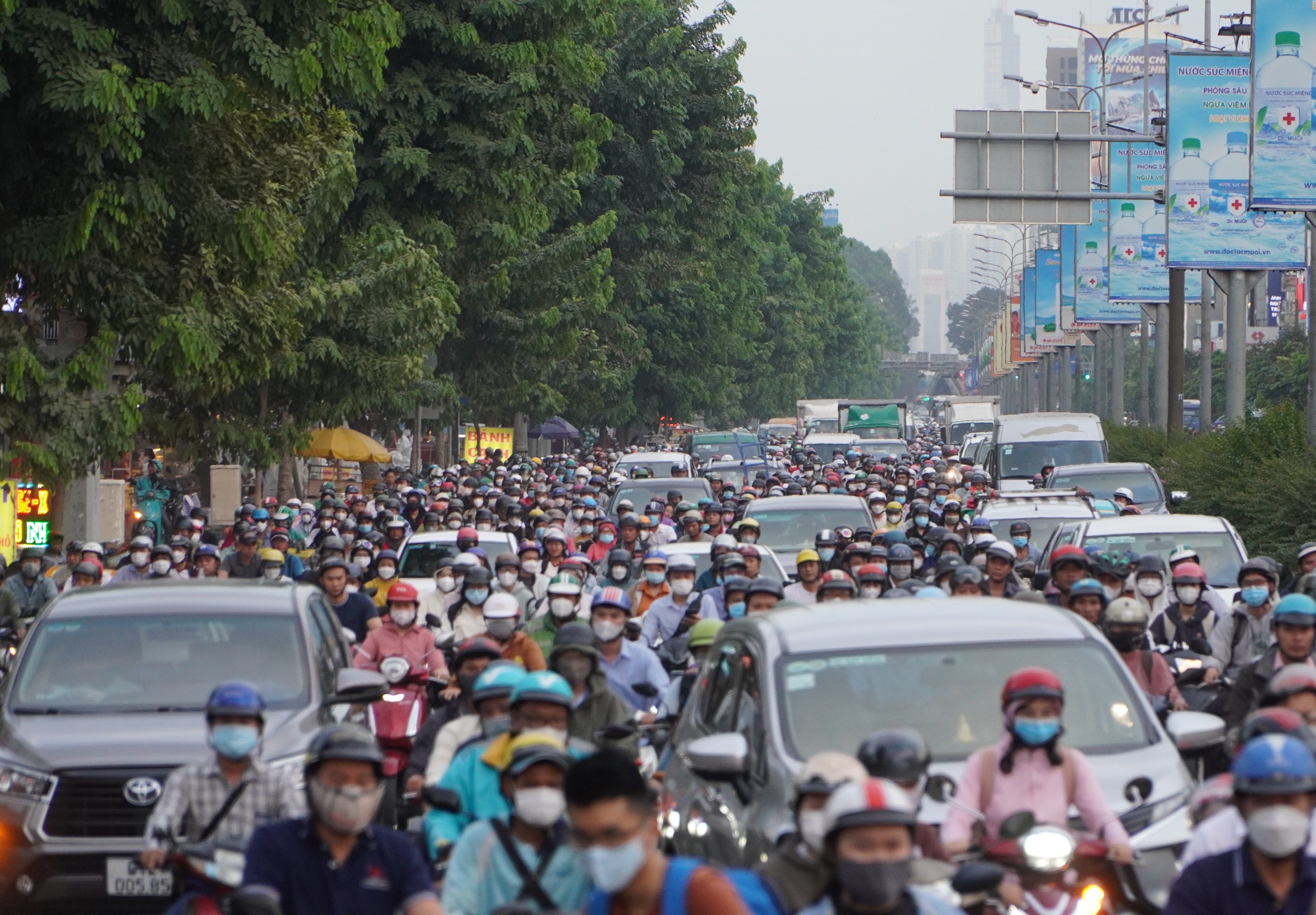 Proposal for over VND 15.7 trillion investment in elevated road to Tan Son Nhat