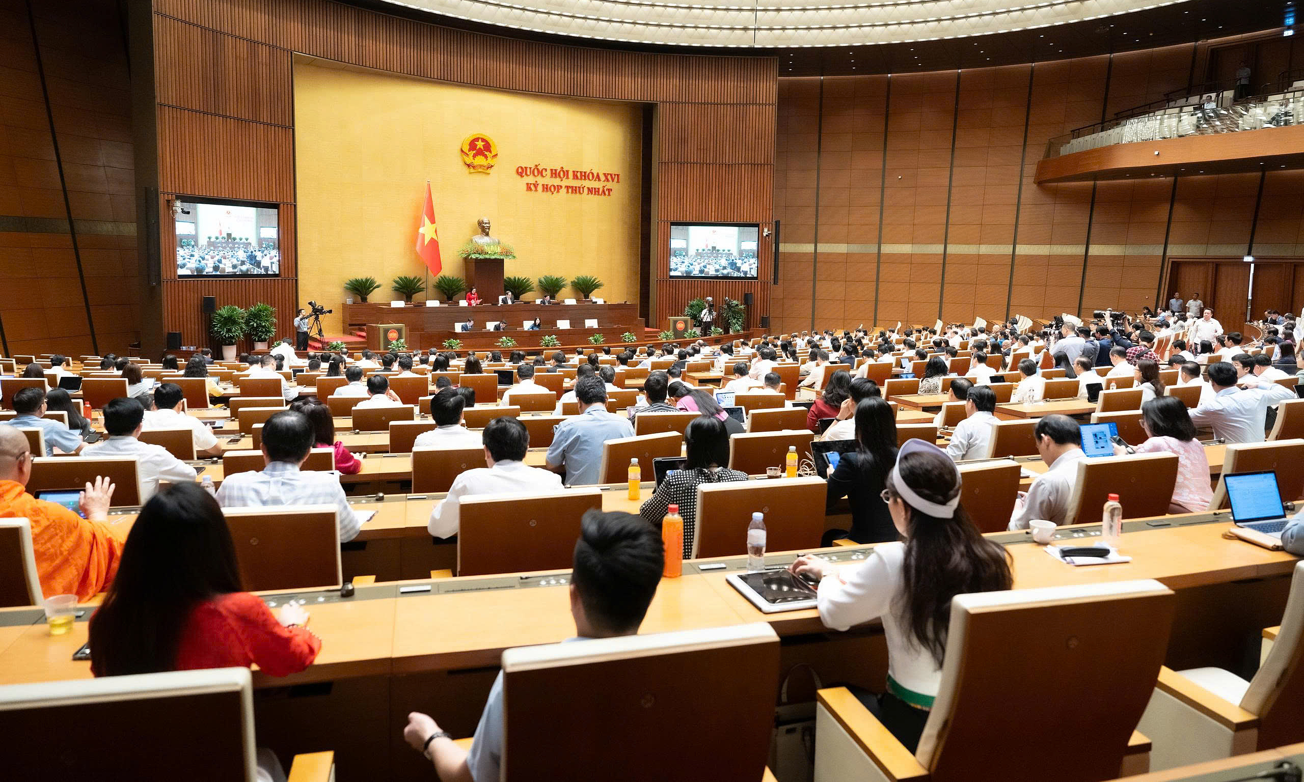 Citizens no longer need to return to their place of residence to confirm single status