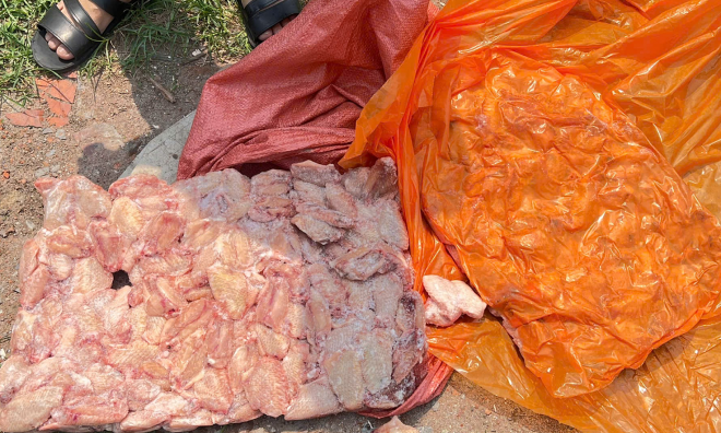Nearly 26 tons of foul-smelling chicken and pork seized from three border warehouses