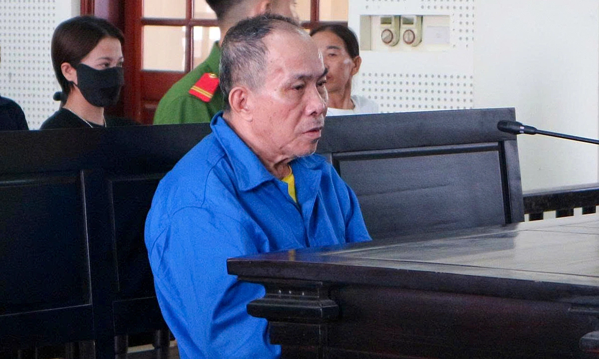 Man rams gate, attacks wife over failed land deal