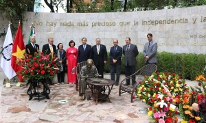 Mexico renovates President Ho Chi Minh's statue in the capital