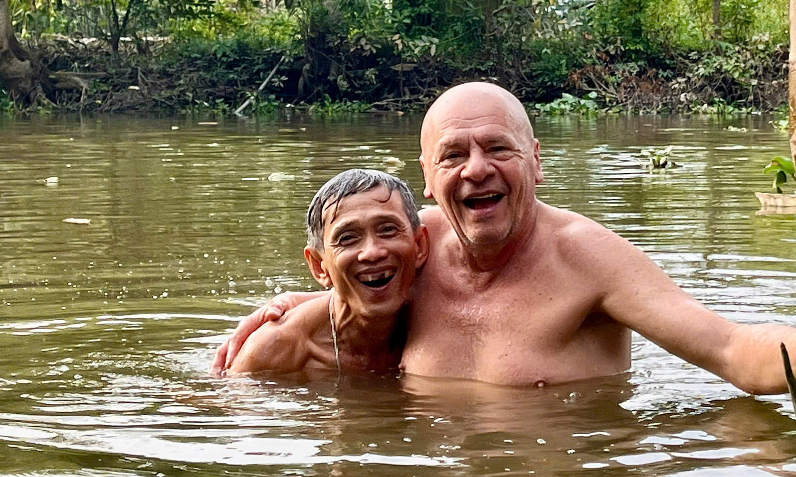 French in-laws' two months as Mekong Delta farmers