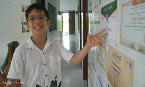 Boy who skipped two grades dreams of becoming a programmer