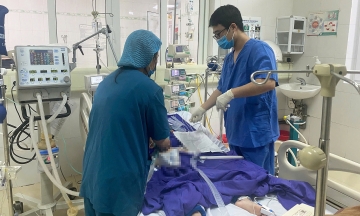 Boy saved after drowning-induced cardiac arrest