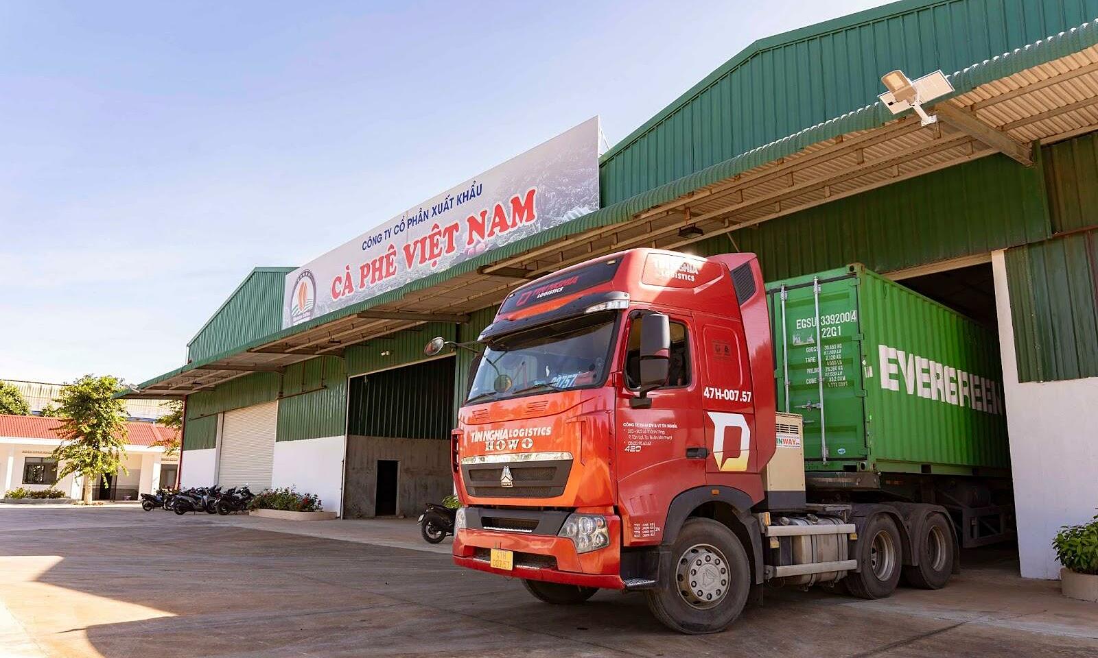 Thanh Nam group expands investment, exports coffee
