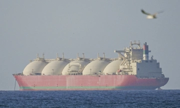 40 nations back plan to evacuate ships from the Gulf