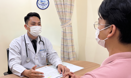 Scratches: the gateway for 'land fever' disease to enter the body