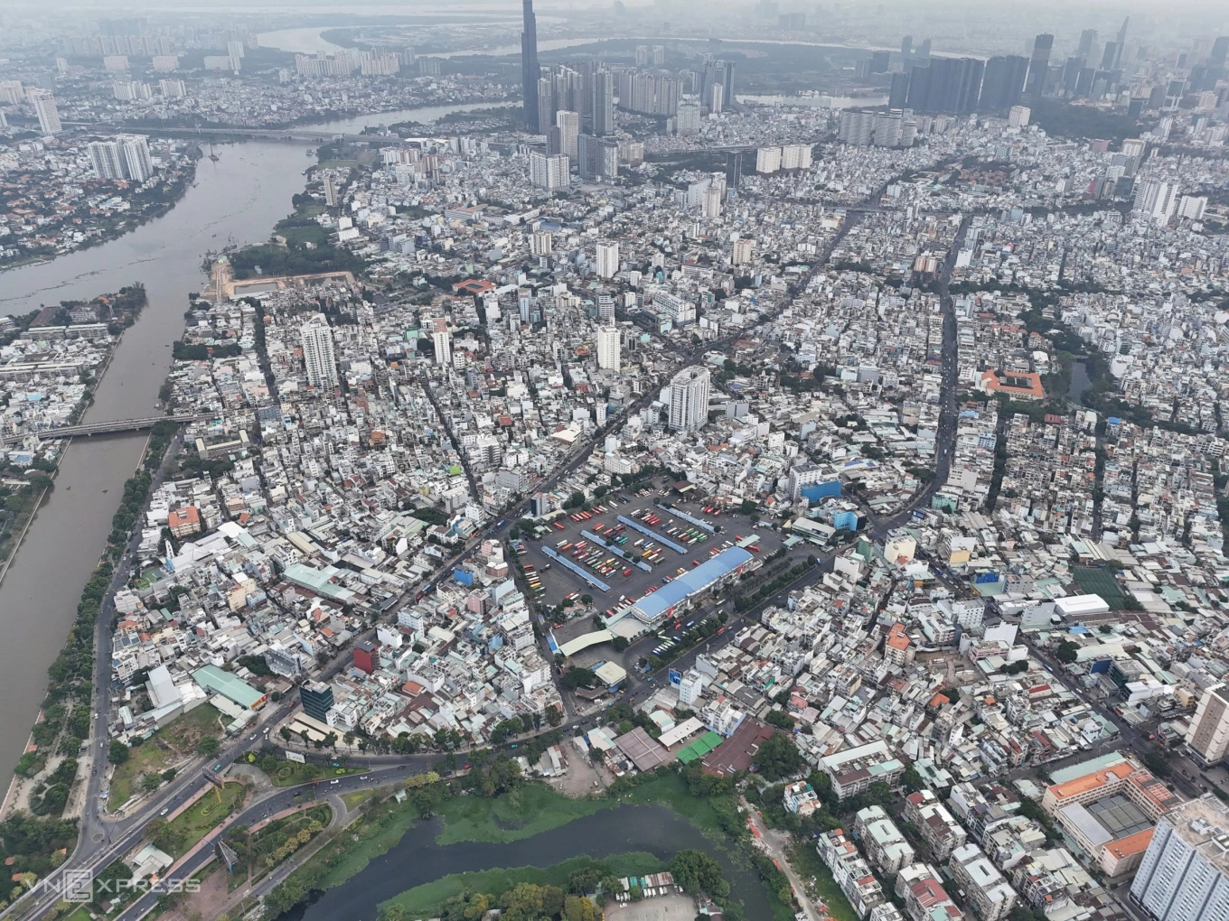 Proposal to swap former Mien Dong bus station land for Hang Xanh – Binh Trieu traffic reduction project