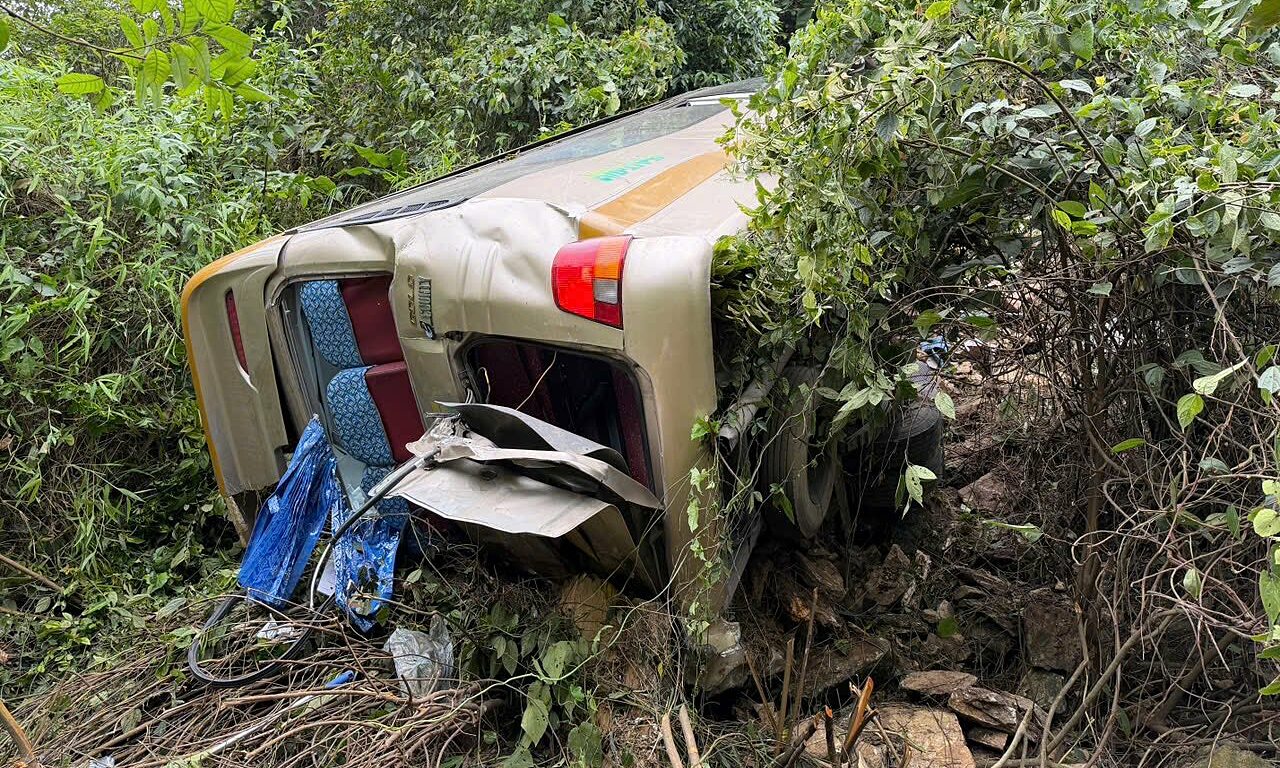 Tourist bus plunges 100 meters into ravine, two dead