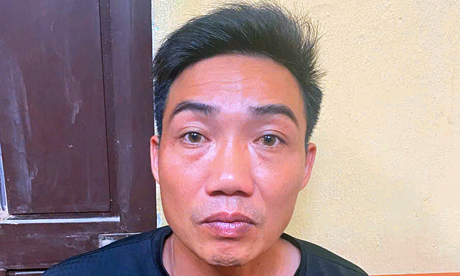 Female vendor murdered by lover on way to market