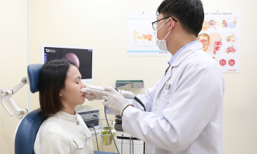 How to treat a deviated nasal septum?