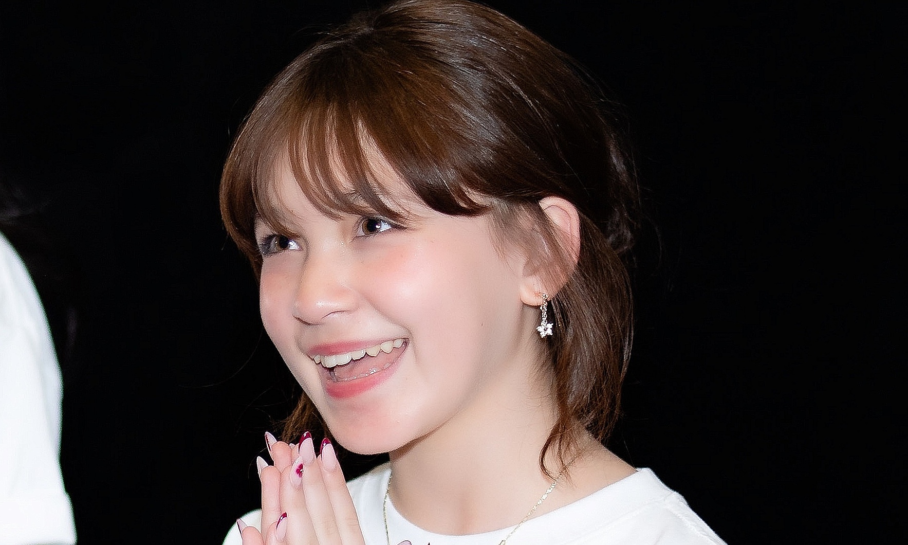 Thai child star interacts with audience