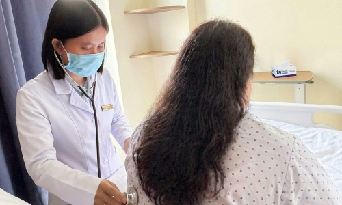 Liver fluke forms abscess in woman's liver