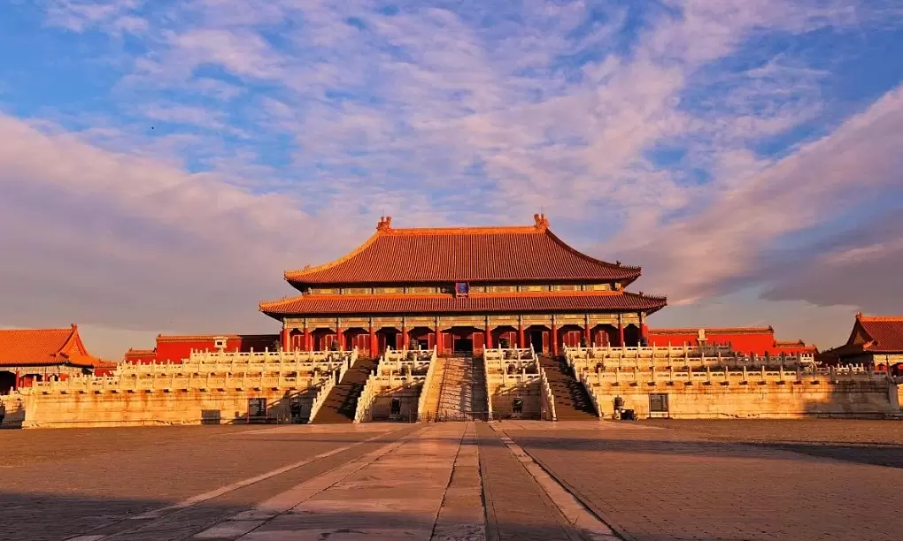 The truth about the rumor that the Forbidden City uses 60 tons of pig blood annually for exorcism