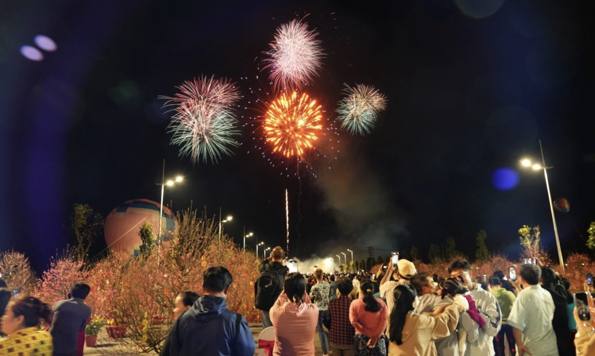 Can Gio coastal fireworks display announced