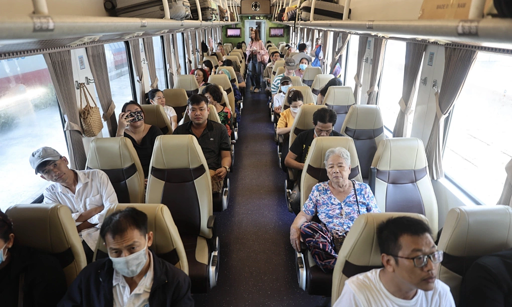 Preventing joint stiffness during long holiday travels