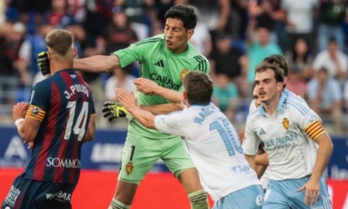 Zaragoza goalkeeper suspended for 13 matches for punching opponent