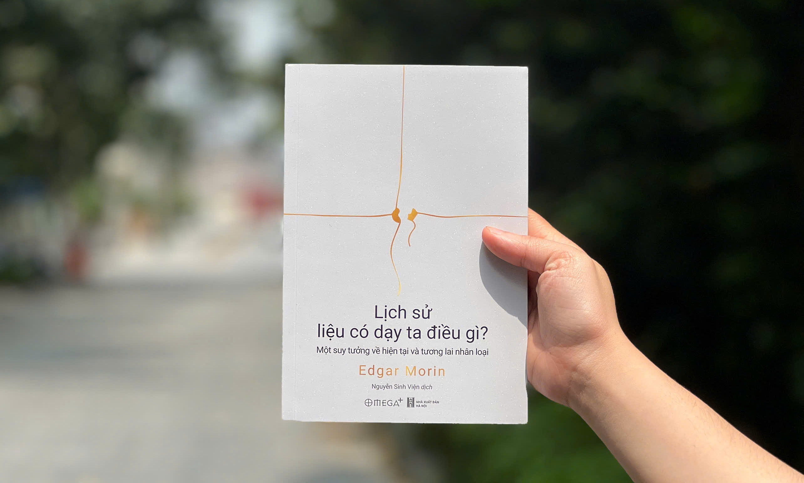 16 historical lessons from the 105-year-old philosopher