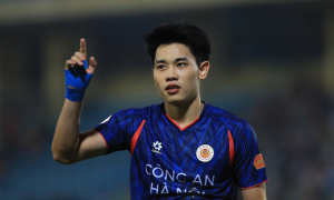 Dinh Bac scores continuously, Quang Hai nears V-League assist record