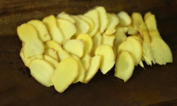 Tips for soothing an upset stomach from food intolerance