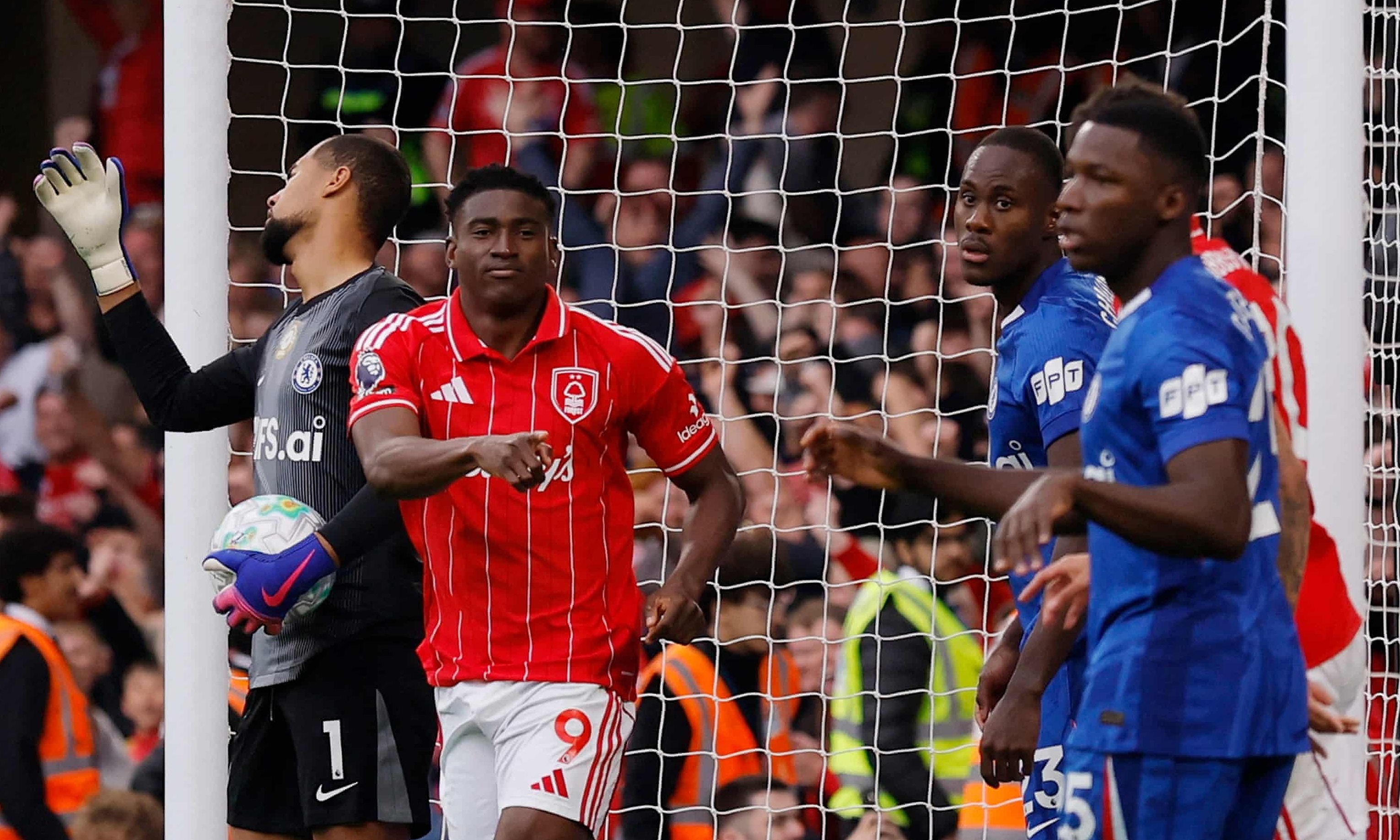 Chelsea suffers heavy defeat to Nottingham Forest