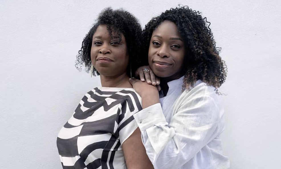 The journey of twin sisters with different fathers to find their origins