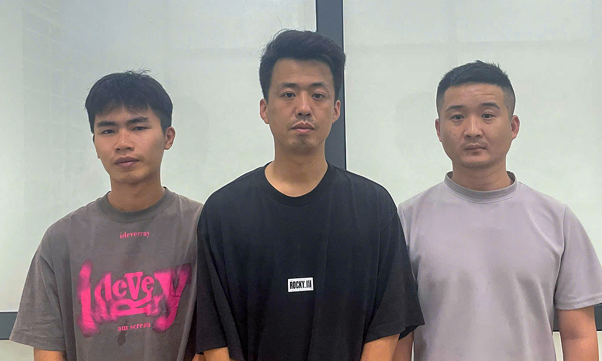 Foreign nationals arrested for assaulting friend, forcing him to pay debt
