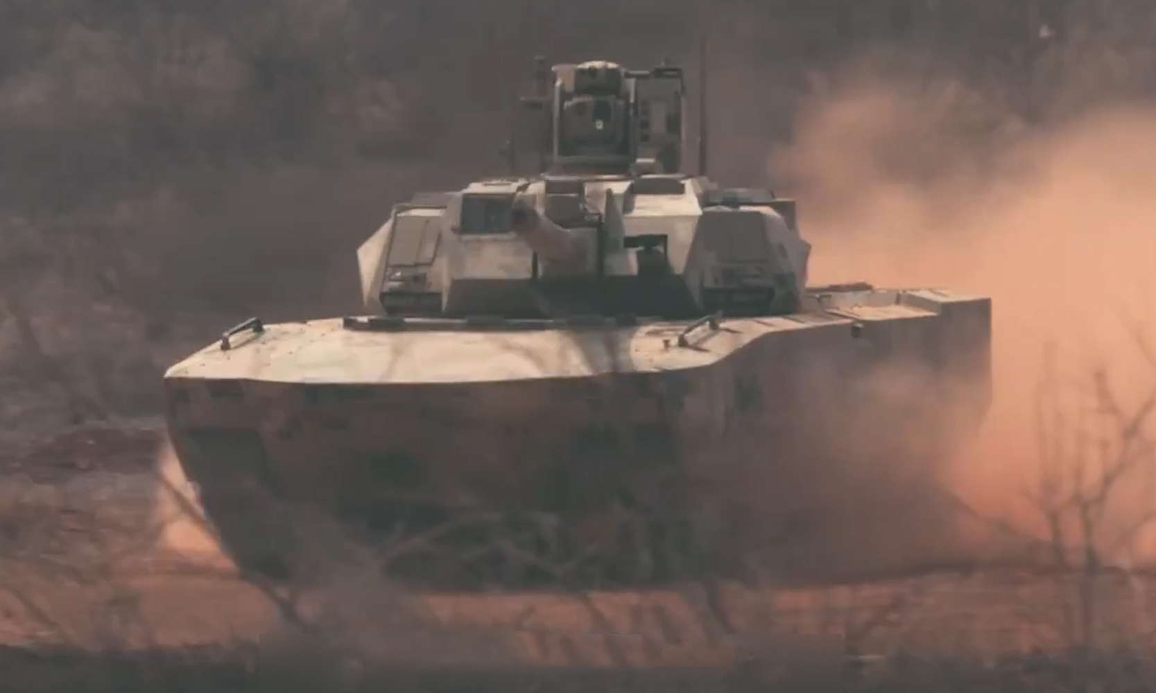 Chinese soldiers train with hybrid engine tanks