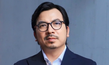 'Cu Trong Xoay' Dinh Tien Dung to compete in 'Anh trai vuot ngan chong gai'