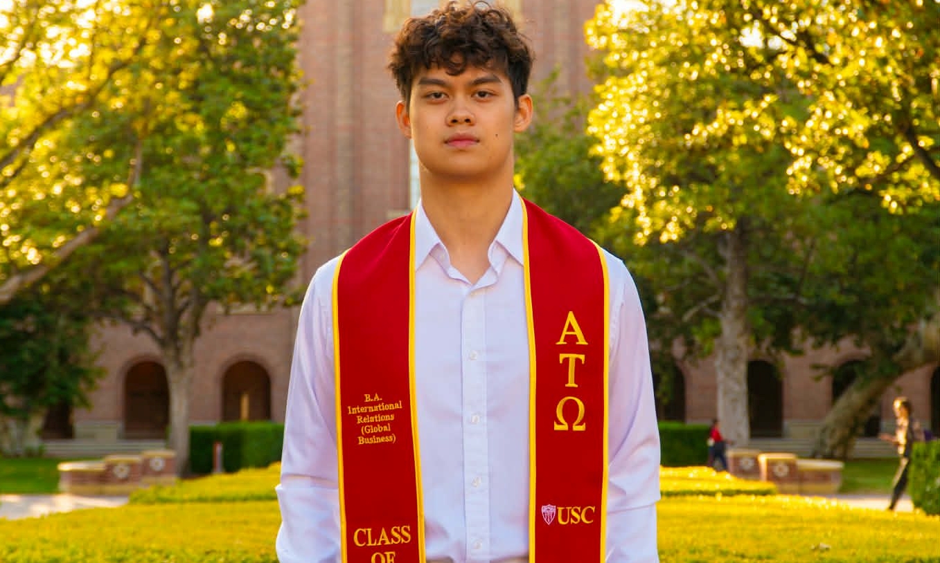 Hien Mai’s son graduates with honors from US university