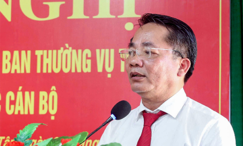 Da Nang deploys deputy department director to commune as Party Secretary